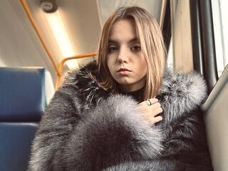 girl webcam naked TasiaPetronzio