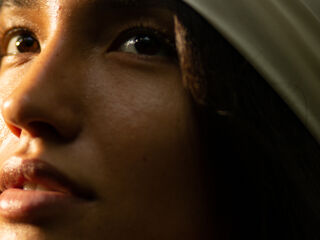 naughty camgirl fingering shaved pussy TiaJune