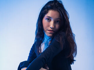 webcam babe chat room TrinityNova