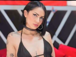 camgirl live ValeriaCastilo