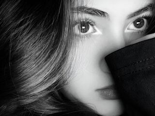 hot chat room VickyToure