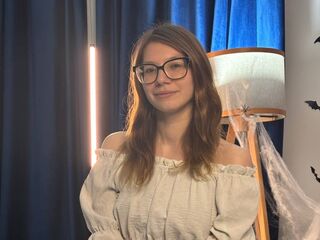 girl webcam WilliemaeWittlin