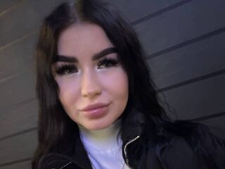 sex cam online YevetteStreeper