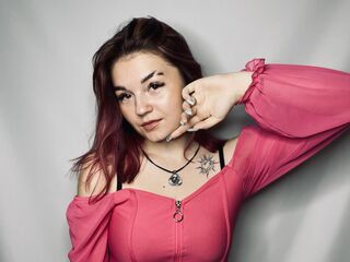 camgirl showing tits ZaraElletson